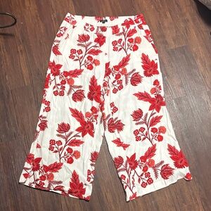 Loft Floral Red and White Wide-Leg Cropped Pants